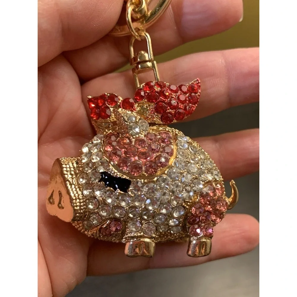 Pig With Bow Keychain Bejeweled Rhinestone Purse Jewelry Bling Clip Key Ring